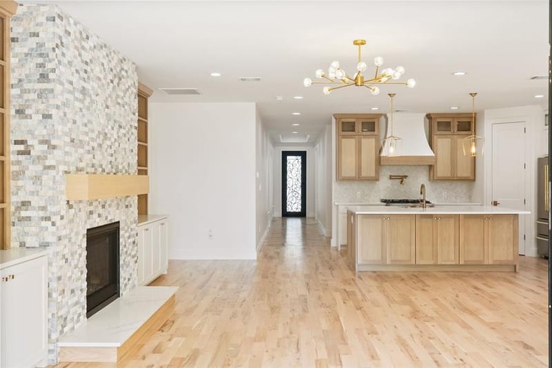 1334 E Kiest Boulevard, Dallas TX 75216 - Photo 9