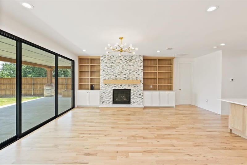 1334 E Kiest Boulevard, Dallas TX 75216 - Photo 19