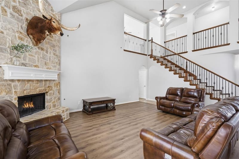 424 High Desert Drive, Fort Worth TX 76131
