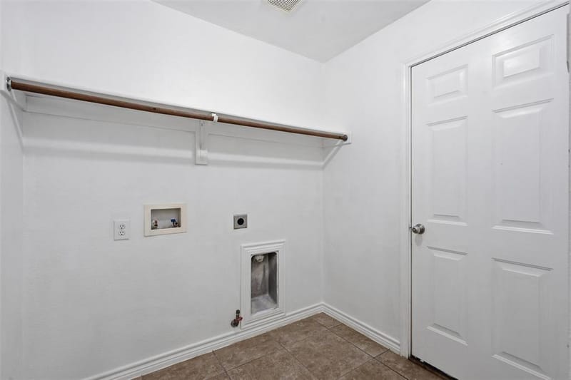 424 High Desert Drive, Fort Worth TX 76131 - Photo 33