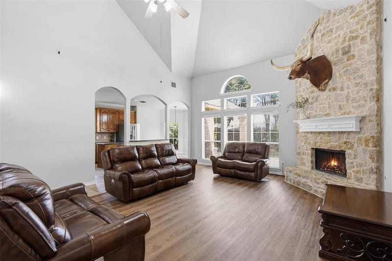 424 High Desert Drive, Fort Worth TX 76131 - Photo 4
