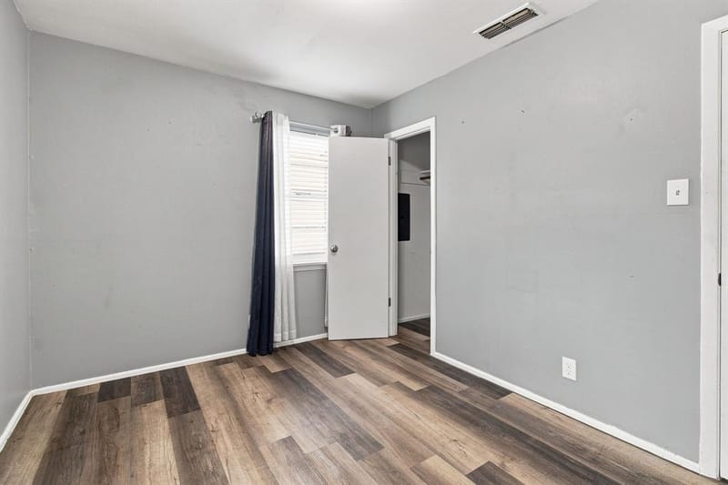 804 Aransas Drive, Euless TX 76039 - Photo 13