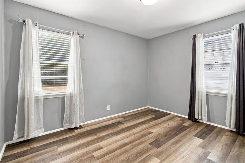 804 Aransas Drive, Euless TX 76039 - Photo 12