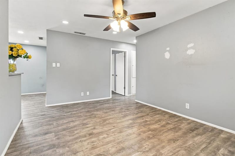 804 Aransas Drive, Euless TX 76039 - Photo 7