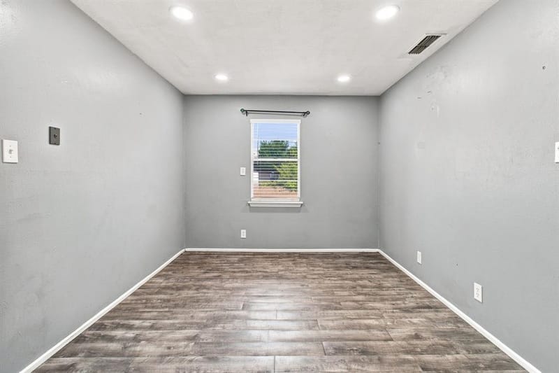 804 Aransas Drive, Euless TX 76039 - Photo 20
