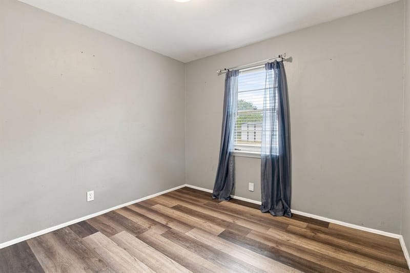 804 Aransas Drive, Euless TX 76039 - Photo 14