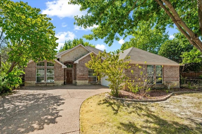 7408 Rolling Hills Drive, Benbrook TX 76126