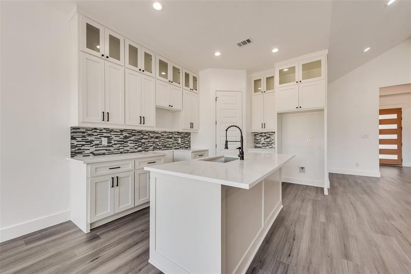3811 Aransas Street, Dallas TX 75212 - Photo 9