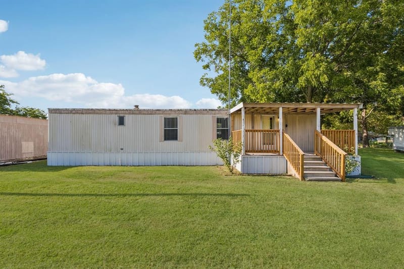 2437 Grapevine Court, Weatherford TX 76087 - Photo 32