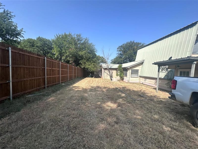2709 Sky Harbour Drive, Granbury TX 76049 - Photo 24