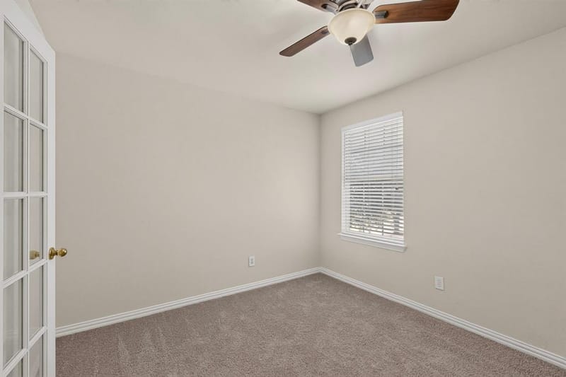 300 Cosbie Drive, Irving TX 75063 - Photo 30
