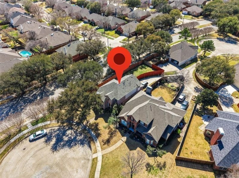 300 Cosbie Drive, Irving TX 75063 - Photo 38