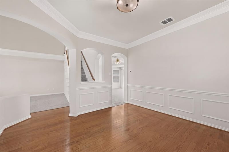 300 Cosbie Drive, Irving TX 75063 - Photo 8