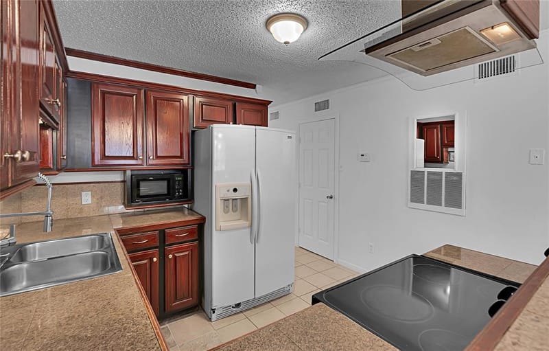2005 S 8th Street, Waco TX 76706 - Photo 6