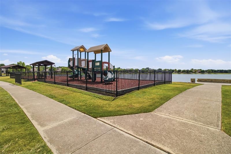 8509 Trinity Vista Trail, Fort Worth TX 76053 - Photo 36
