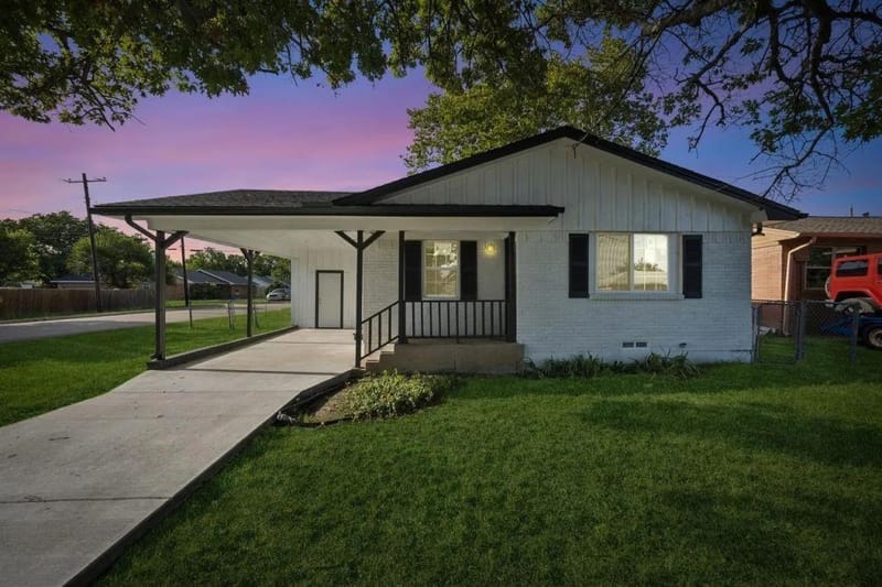 300 E Hazelwood Street, Princeton TX 75407 - Photo 2