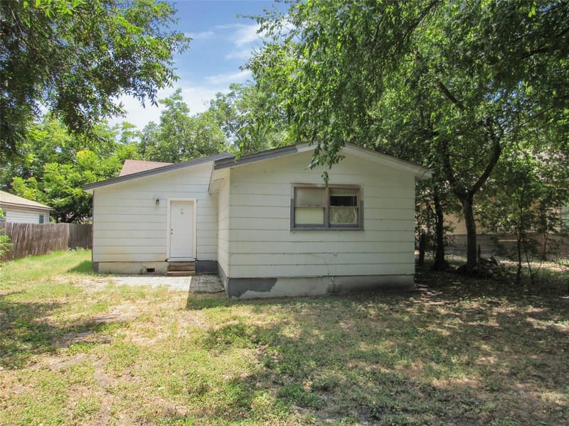 2705 Summer Avenue, Waco TX 76708 - Photo 16