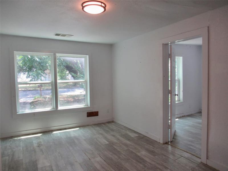 2705 Summer Avenue, Waco TX 76708 - Photo 3