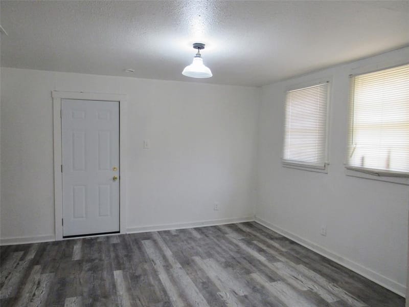 2705 Summer Avenue, Waco TX 76708 - Photo 9