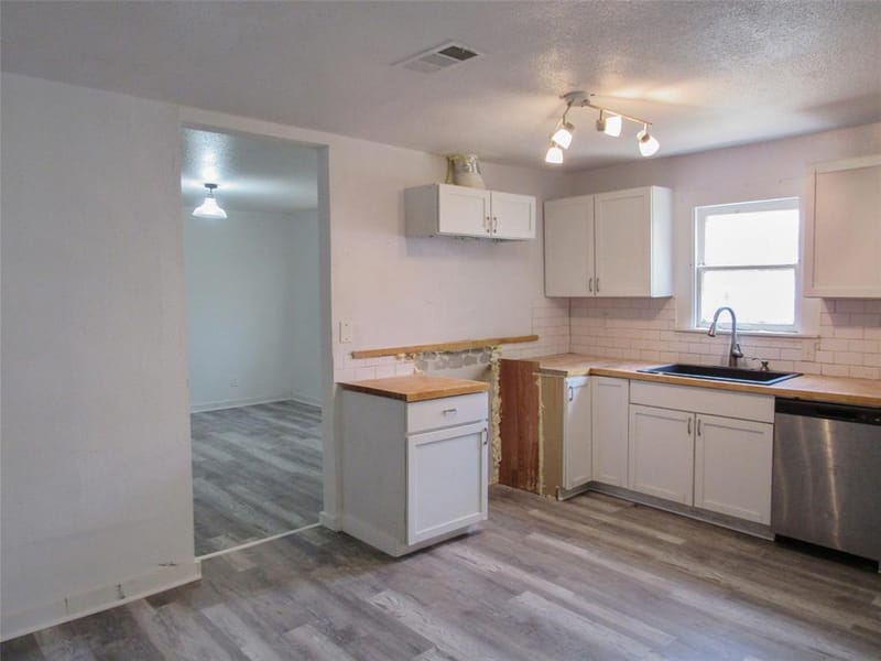 2705 Summer Avenue, Waco TX 76708 - Photo 11