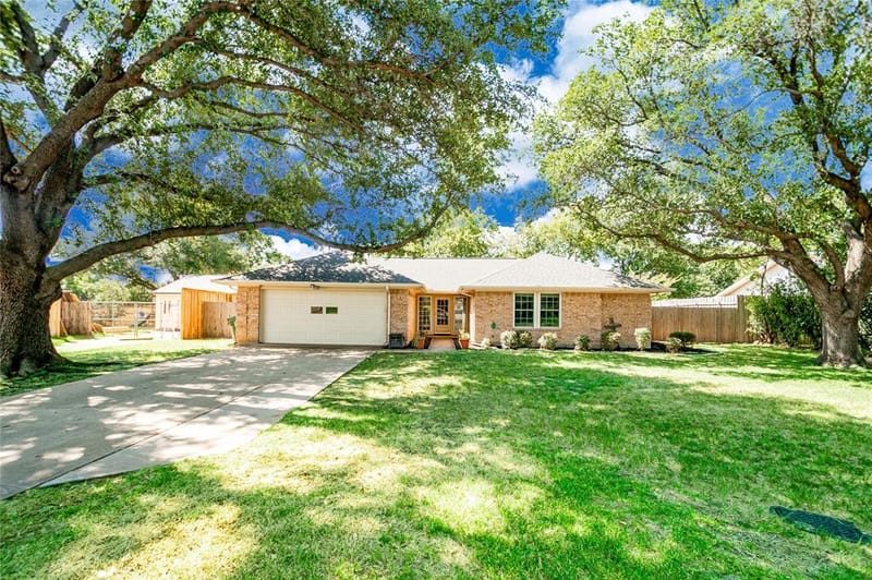 1109 Stapleton Lane, Flower Mound TX 75028