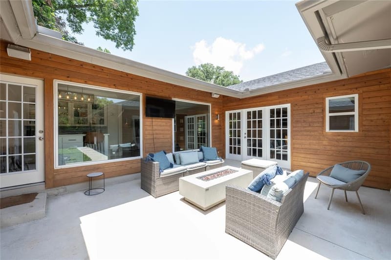 9716 Ravensway Drive, Dallas TX 75238 - Photo 22