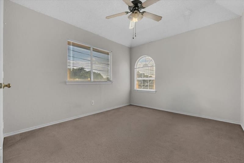 2200 Meadowstone Drive, Carrollton TX 75006 - Photo 14