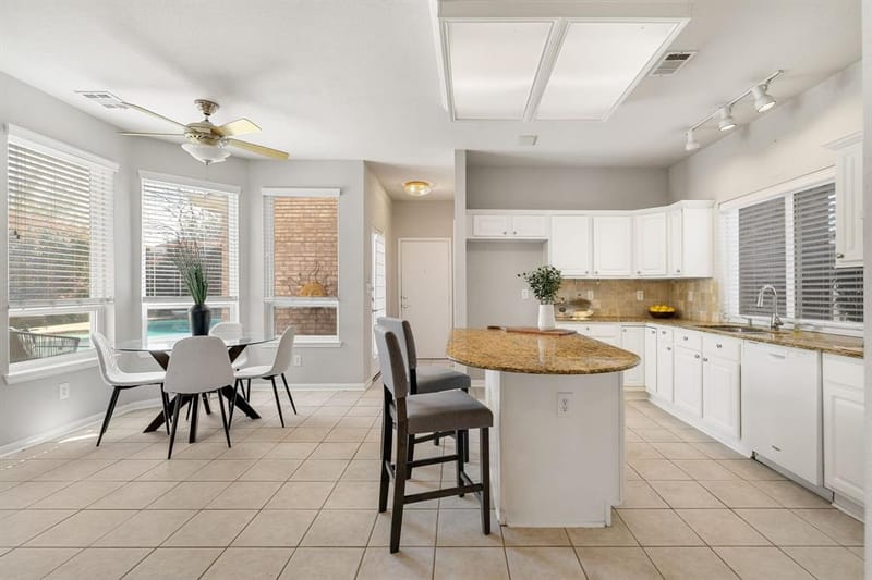 7621 Brookview Drive, Frisco TX 75034 - Photo 12