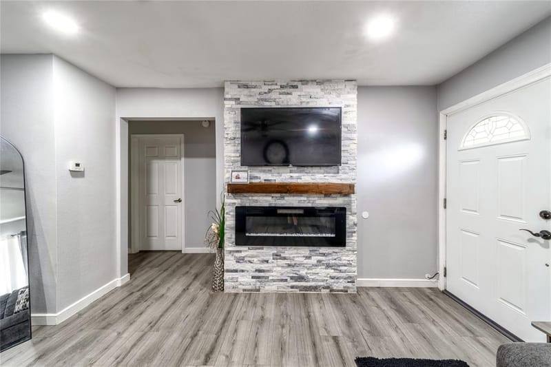 726 Royal Crest, Mesquite TX 75149 - Photo 7