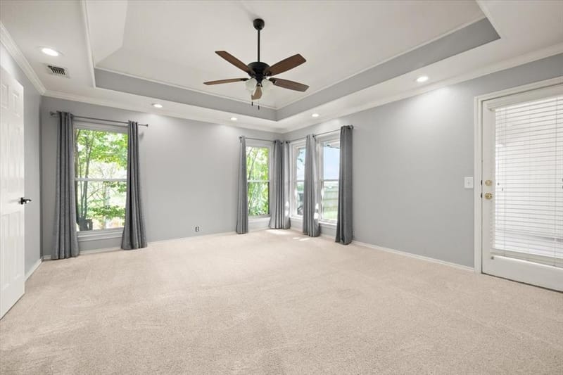 10200 Fieldcrest Drive, Benbrook TX 76126 - Photo 7