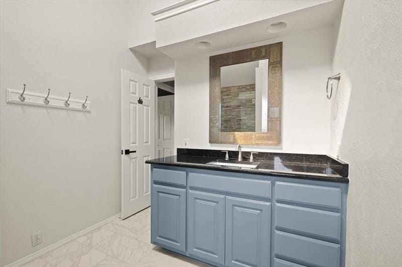 10200 Fieldcrest Drive, Benbrook TX 76126 - Photo 28