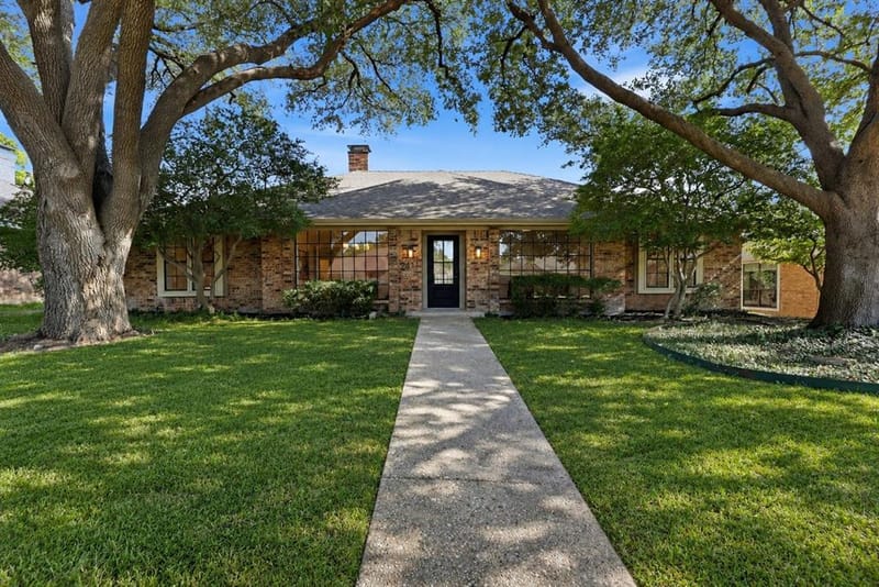 2411 Aspen Street, Richardson TX 75082