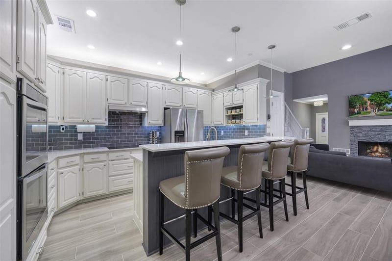 17060 Upper Bay Road, Addison TX 75001 - Photo 2