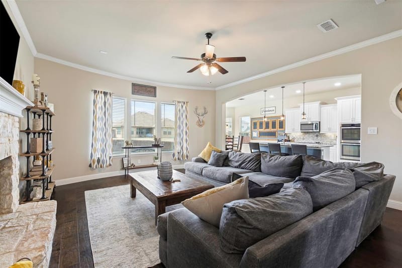 1544 Signature Drive, Weatherford TX 76087 - Photo 6