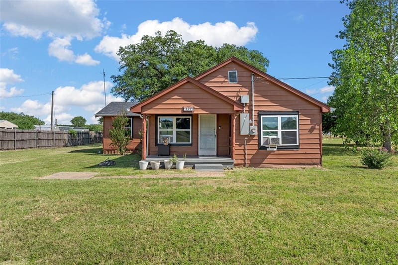 1001 Hamilton Drive, Gholson TX 76705 - Photo 2