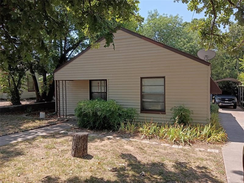 3132 Purington Avenue, Fort Worth TX 76103