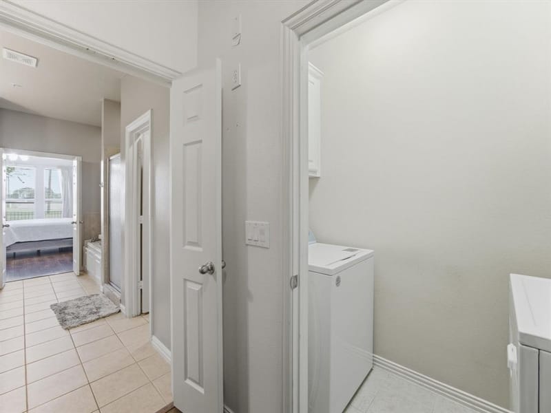 172 High School Drive, Lewisville TX 75057 - Photo 36