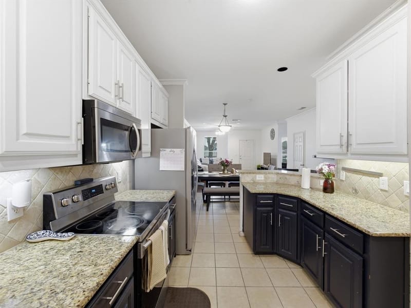 172 High School Drive, Lewisville TX 75057 - Photo 10