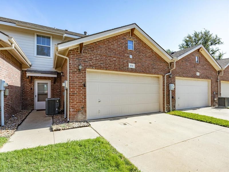 172 High School Drive, Lewisville TX 75057 - Photo 39