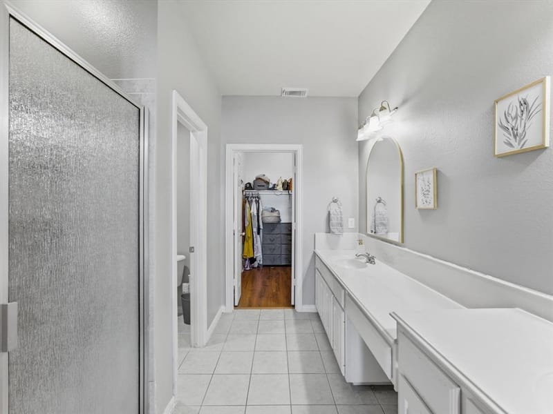 172 High School Drive, Lewisville TX 75057 - Photo 21