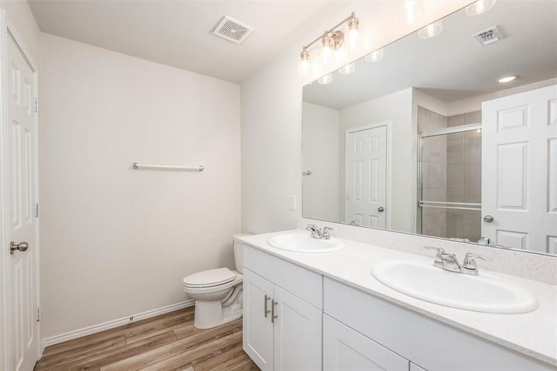 321 Glenwick Lane, Van Alstyne TX 75495 - Photo 18