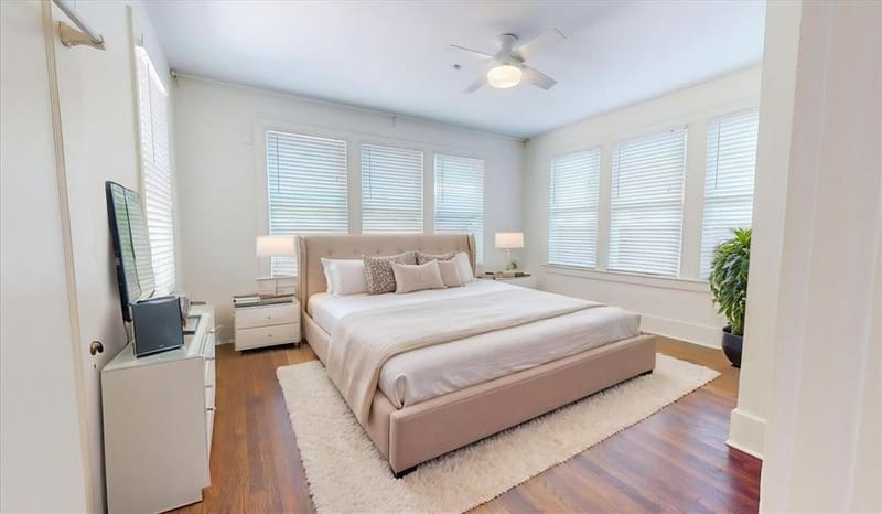 826 Cedar Hill Avenue, Dallas TX 75208 - Photo 12