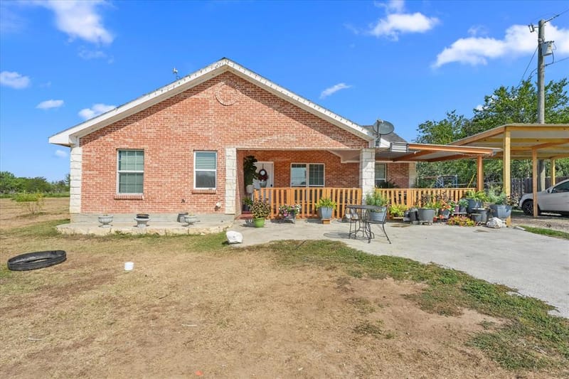 217 County Road 1001, Wortham TX 76693 - Photo 4