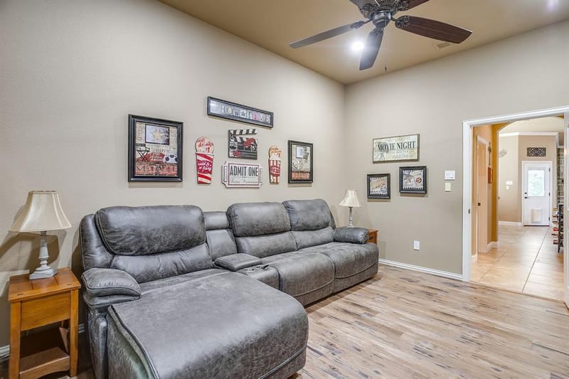 8401 Fullerton Drive, Cleburne TX 76033 - Photo 27