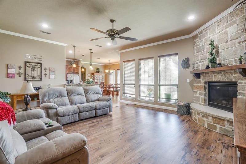 8401 Fullerton Drive, Cleburne TX 76033 - Photo 13