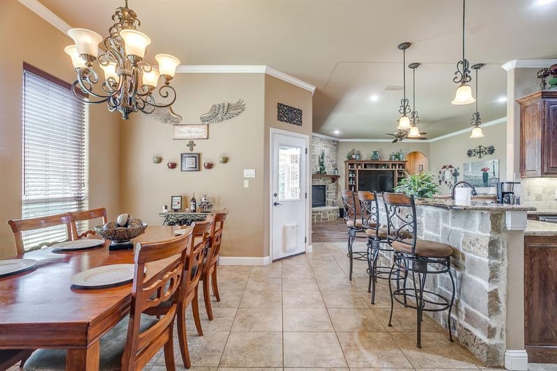 8401 Fullerton Drive, Cleburne TX 76033 - Photo 16