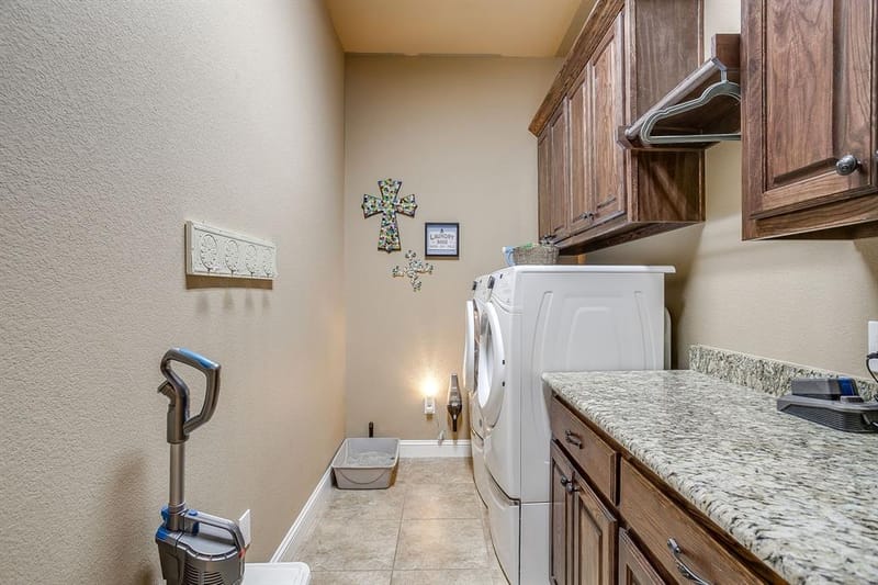 8401 Fullerton Drive, Cleburne TX 76033 - Photo 22