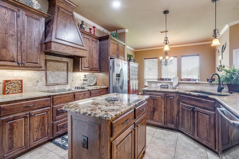 8401 Fullerton Drive, Cleburne TX 76033 - Photo 14