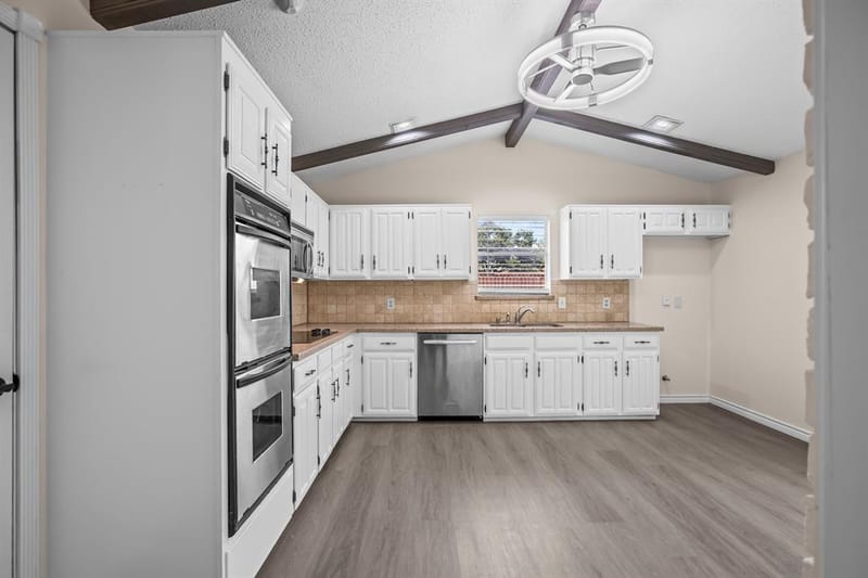 3837 Shadycreek Drive, Garland TX 75042 - Photo 13