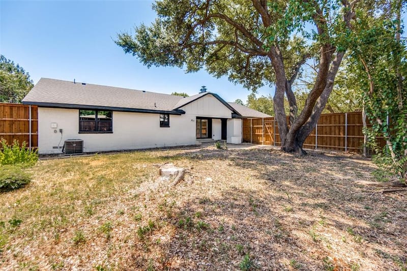 5209 Breakwood Drive, Dallas TX 75227 - Photo 23